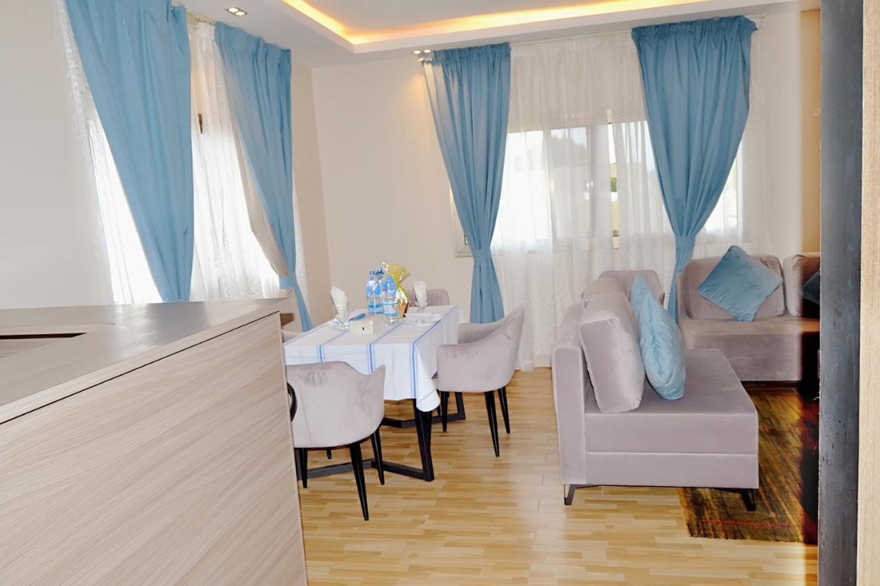Hôtel Mont Korhogo Extérieur photo